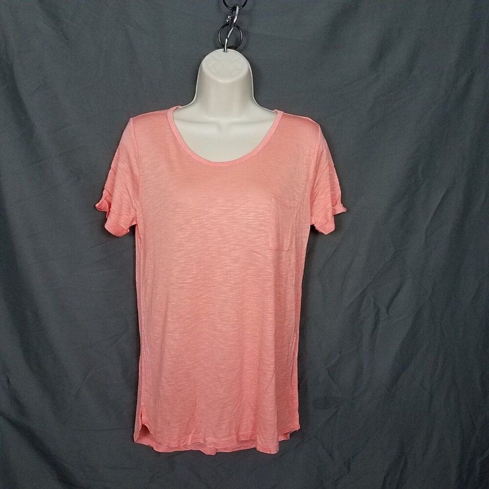Color Story Medium Peach Coral Single Pocket Tee High Low Short Sleeve NWOT